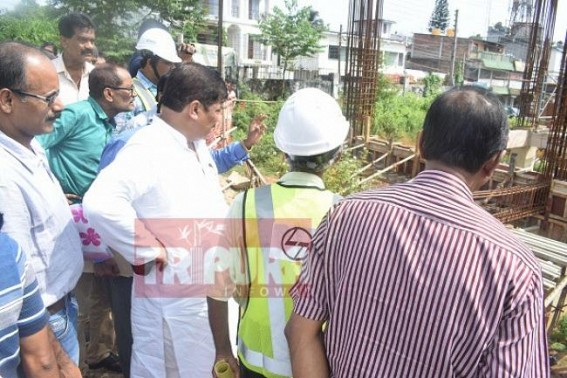 Health Minister visits under-construction hospital areas